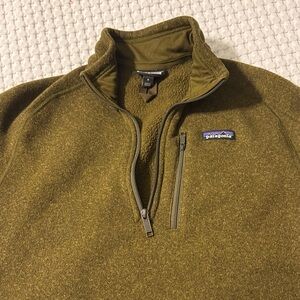 Patagonia Moss Green Fleece Pullover